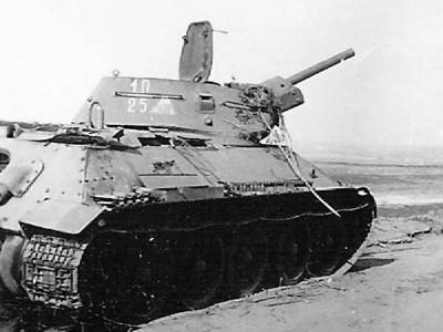 abandoned soviet tank T-34 76 coded 10 25