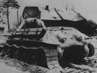 destroyed soviet T-34/76 tank