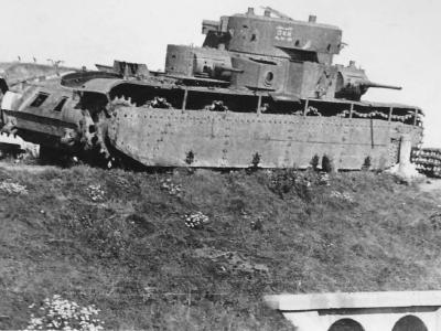 T-35 soviet heavy tank 16