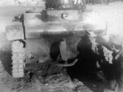 T-37 Soviet amphibious tank rear