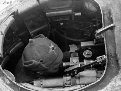 T-60 turret interior