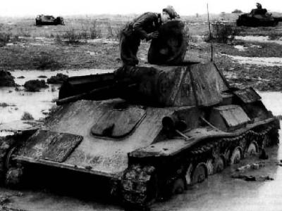Destroyed T-70 tank 3