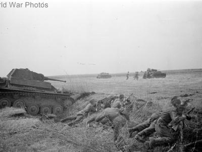 T-70 and Troops of the 5th Guard Tank Corps